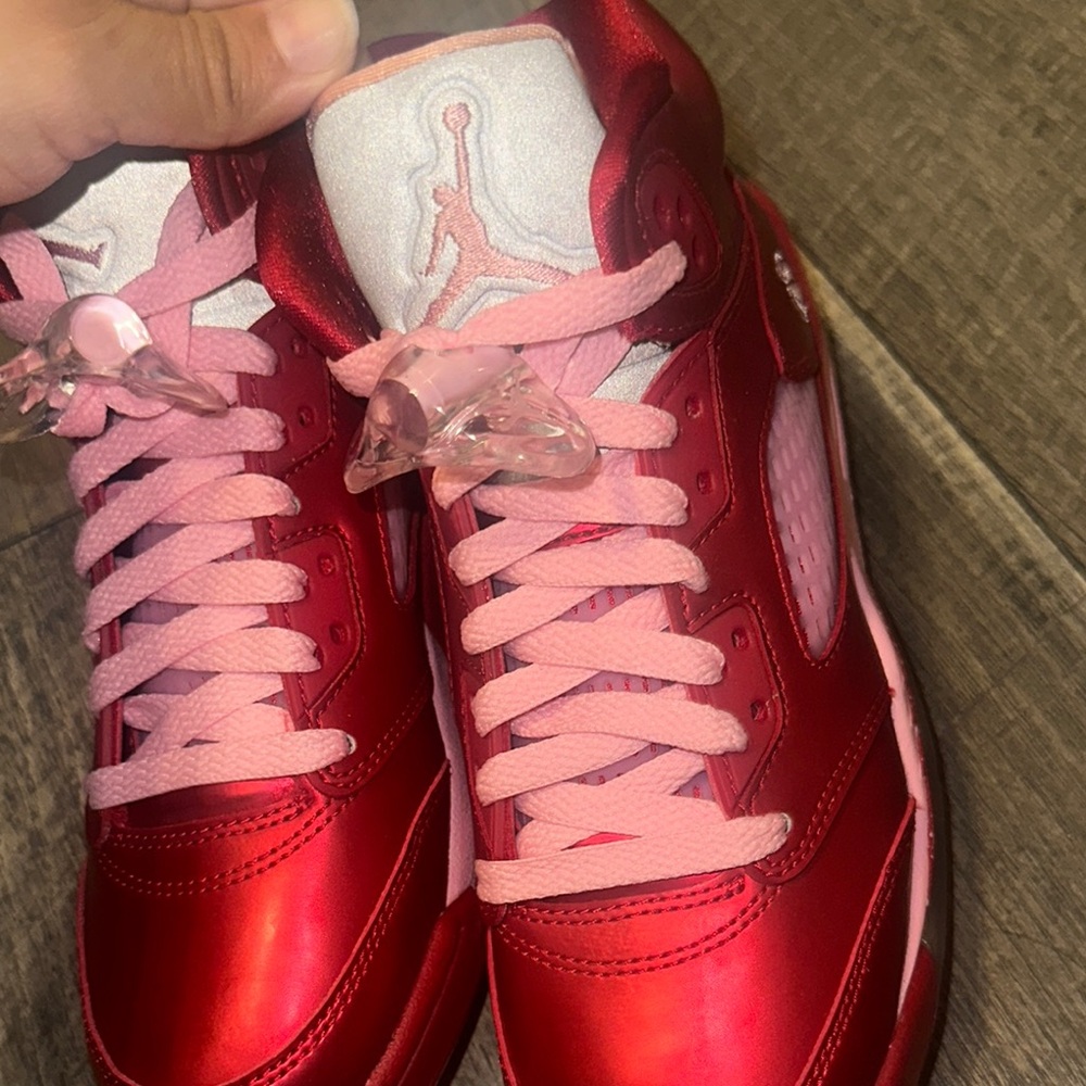 Valentine’s Day Jordan 5’s - Picture 6 of 7